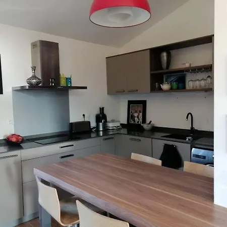 Appartement Attique Vue Et Campagne, La A Pied